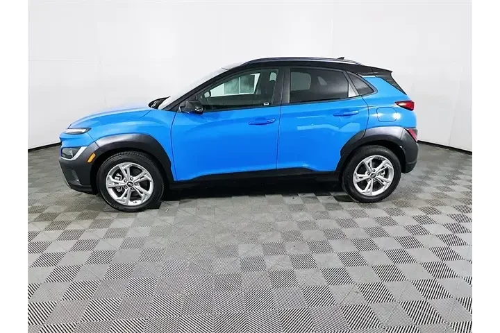 $17900 : Hyundai KONA 2022 AWD SEL 4d image 4