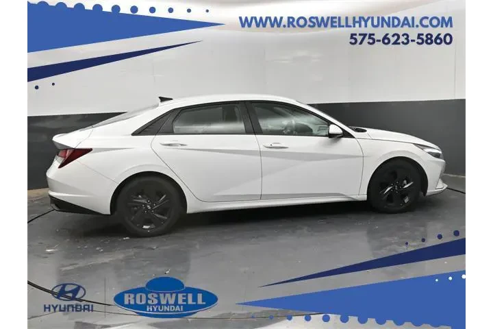 $19973 : Hyundai ELANTRA 2023 SEL 4dr image 8