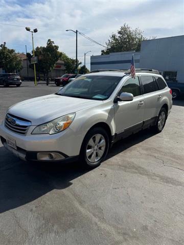 $7595 : 2010 Outback 2.5i Premium image 8