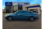 $22510 : Hyundai ELANTRA 2024 Limited thumbnail