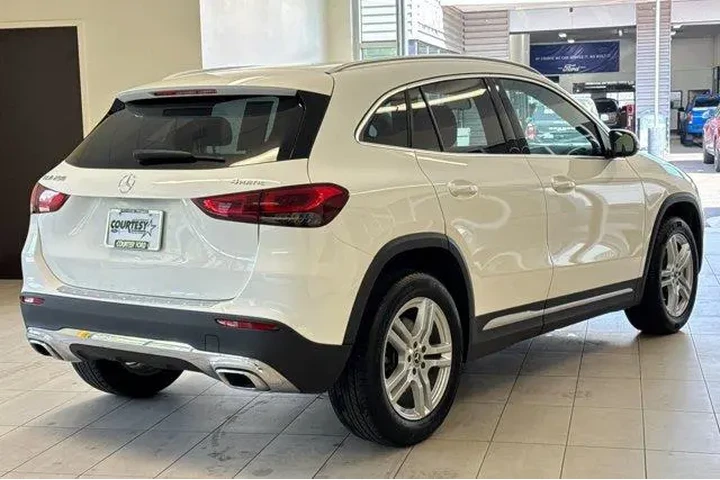 $29533 : Mercedes-Benz GLA 2023 AWD G image 4
