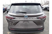 $38887 : Toyota Sienna 2024 XLE 8-Pas thumbnail