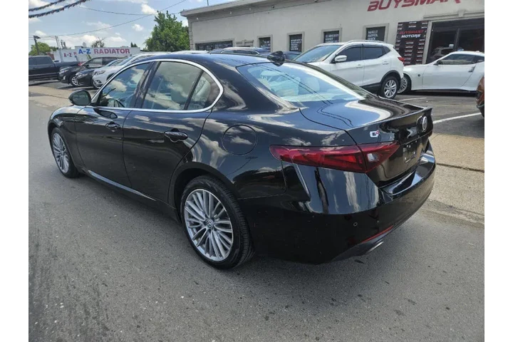$499 : 2017 Alfa Romeo Giulia image 3