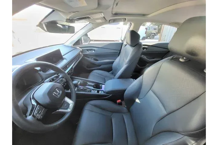 $35499 : Honda Accord Hybrid 2025 Tou image 10