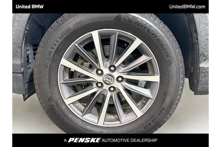 $18960 : Toyota Highlander 2017 XLE 4 image 2