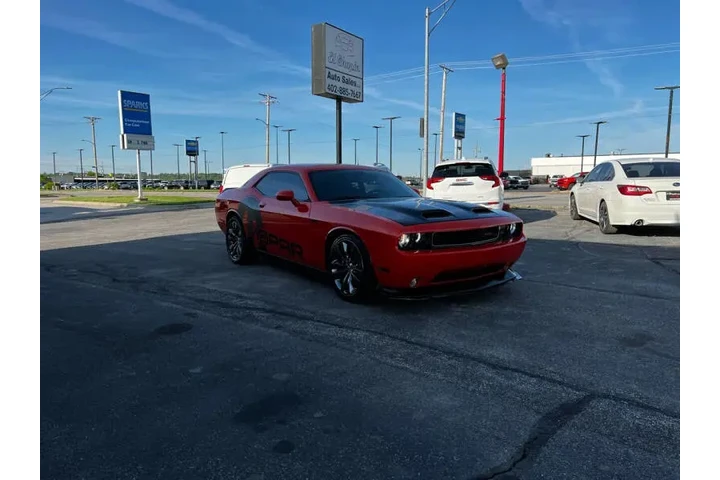 $22650 : 2013 Challenger SRT8 Core image 5