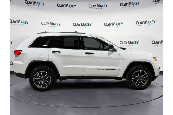 $26598 : Jeep Grand Cherokee 2021 4x4 image 6