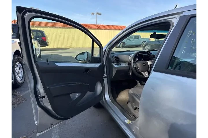 $9865 : Chevrolet Spark 2014 1LT CVT image 6