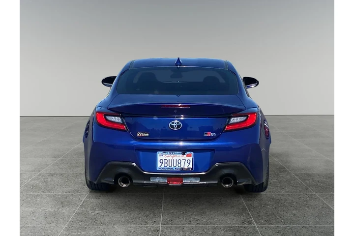 $25041 : Toyota GR86 2022 2dr Coupe 6 image 4