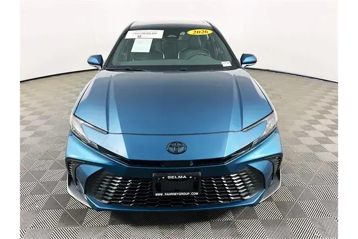 $34900 : Toyota Camry 2026 SE 4dr Sed image 2
