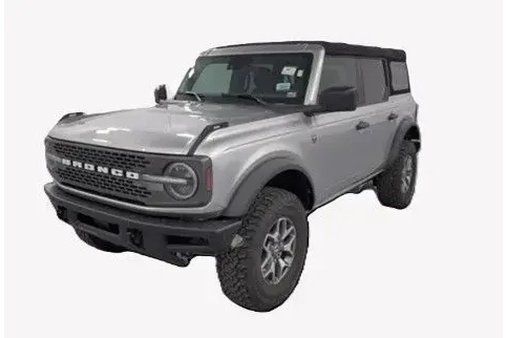 $32999 : Ford Bronco 2023 4x4 Wildtra image 1