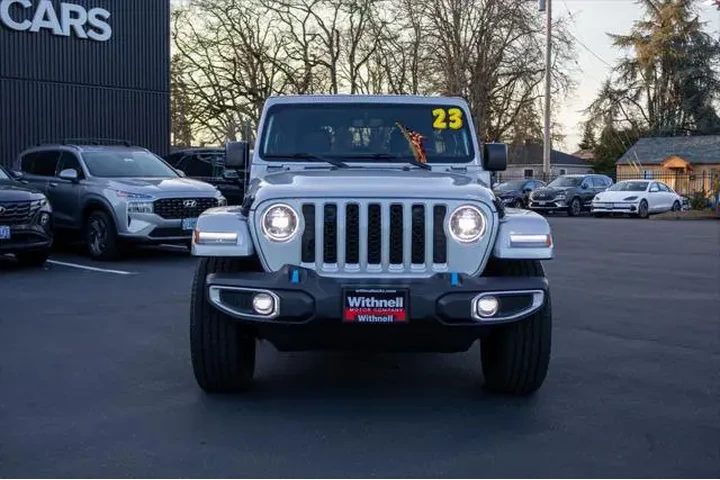 $31995 : Jeep Wrangler 2023 4x4 Sahar image 4