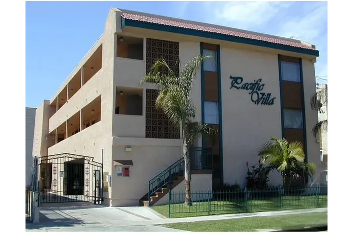 $2195 : 2 recamaras en Gardena listo! image 1