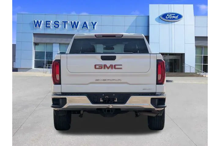 $36970 : GMC Sierra 1500 2024 4x2 SLT image 4