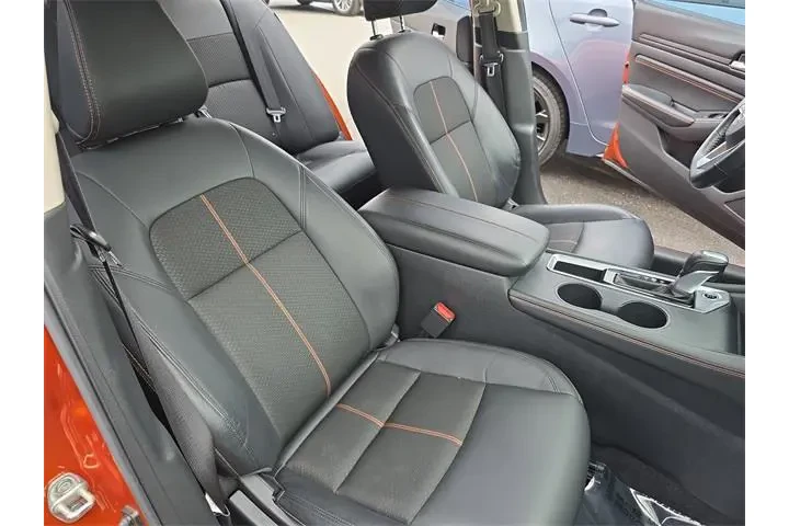 $15986 : Nissan Altima 2021 2.5 SR 4d image 10