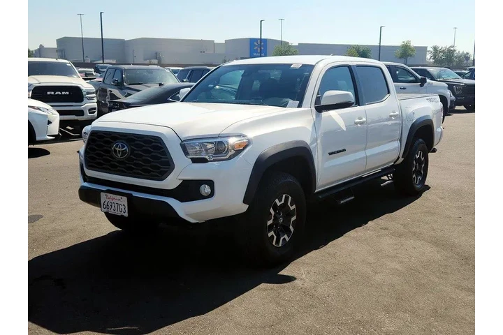 $31998 : Toyota Tacoma 2021 4x2 TRD O image 3