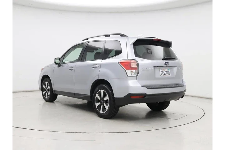 $20998 : Subaru Forester 2018 AWD 2.5 image 2