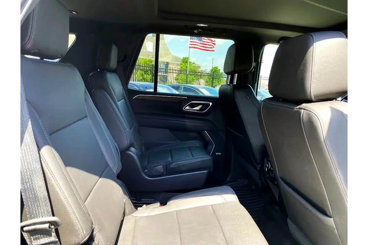 2021 Tahoe LT 2WD image 10
