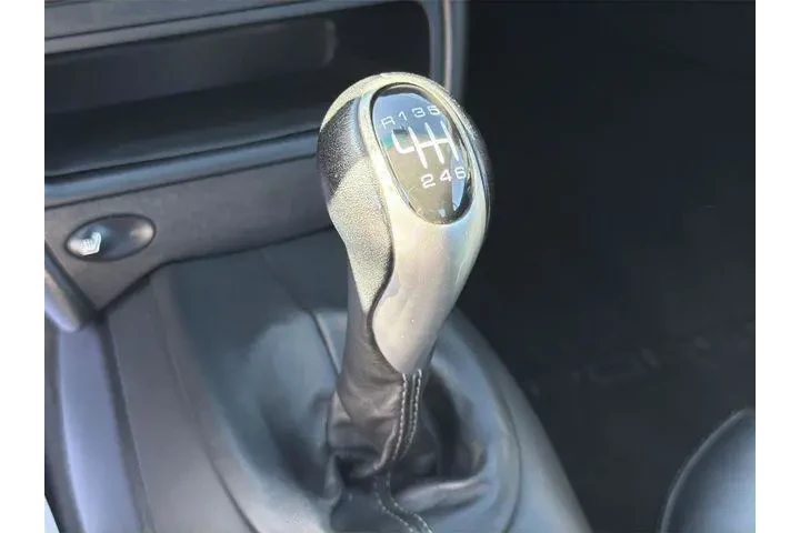 $39881 : Porsche 911 2002 Carrera 2dr image 6