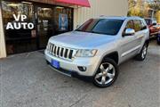 $10999 : 2011 Grand Cherokee Overland thumbnail