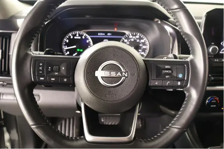 $31410 : Nissan Pathfinder 2025 SV 4d image 3