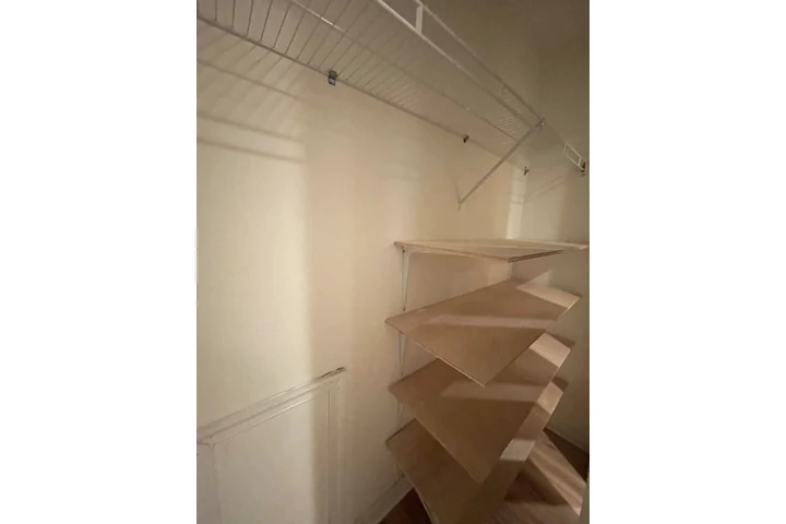 $1150 : Habitación image 2