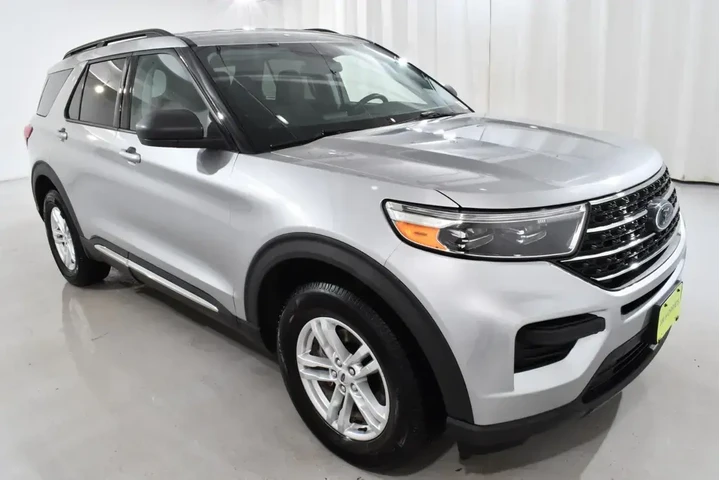 $27955 : Ford Explorer 2022 AWD XLT 4 image 5