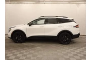 $35828 : Kia Sportage Plug-In Hybrid thumbnail