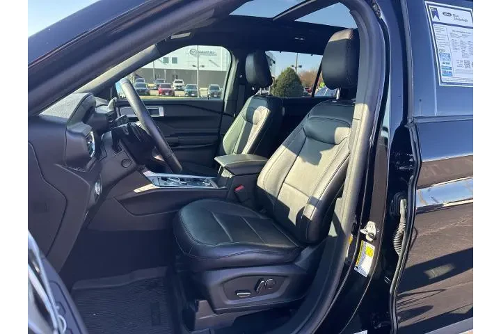 $27950 : Ford Explorer 2020 AWD Limit image 8