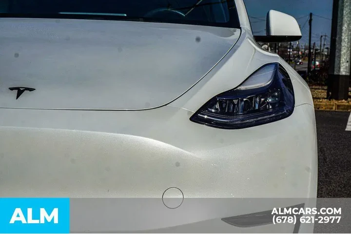 $37920 : Tesla Model Y 2024 AWD Long image 10