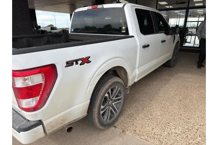 $31630 : Ford F-150 2023 4x2 XL 4dr S image 5