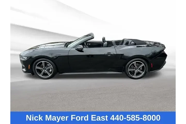 $32995 : Ford Mustang 2025 EcoBoost 2 image 5