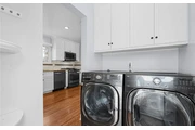 $2375 : 3Bed 2Bath Home in Los Angele thumbnail