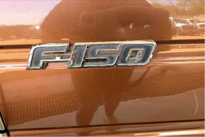 $12997 : Ford F-150 2012 4x2 Lariat 4 image 9