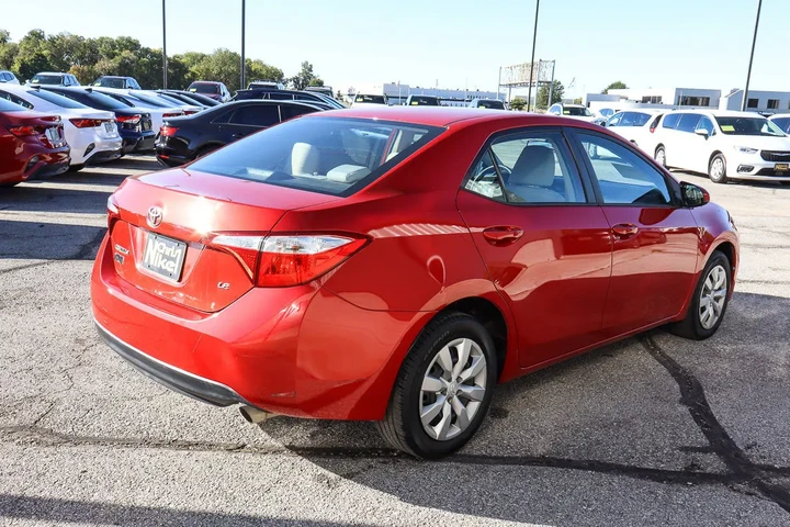 $14988 : 2015 Corolla LE image 4