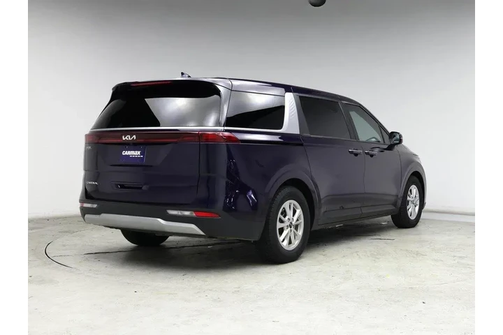 $30998 : Kia Carnival 2024 LX 4dr Min image 8