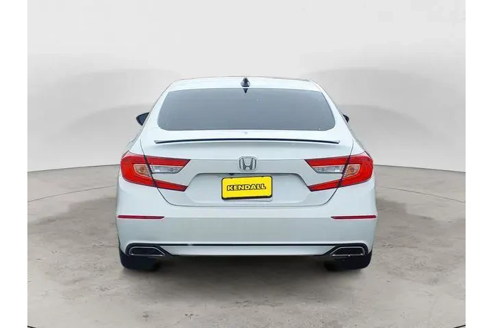 $23888 : Honda Accord 2022 Sport 4dr image 4
