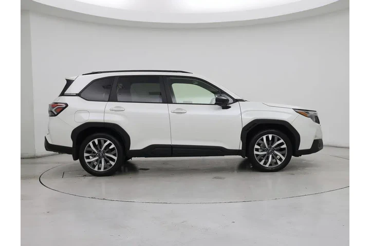 $38998 : Subaru Forester 2025 AWD Tou image 7