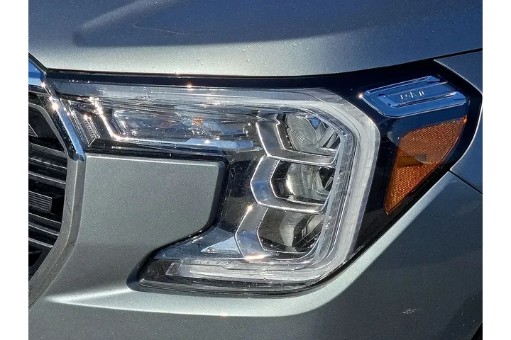 $22682 : GMC Terrain 2024 SLE 4dr SUV image 8