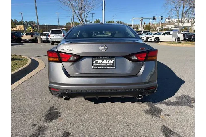 $21614 : Nissan Altima 2024 2.5 SR 4d image 6