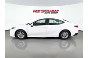 $24975 : Toyota Camry 2025 LE 4dr Sed thumbnail
