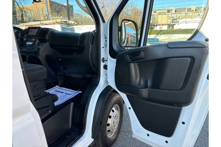 $31499 : 2023 RAM ProMaster 2500 159 WB image 8