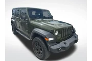 $30996 : Jeep Wrangler Unlimited 2022 thumbnail
