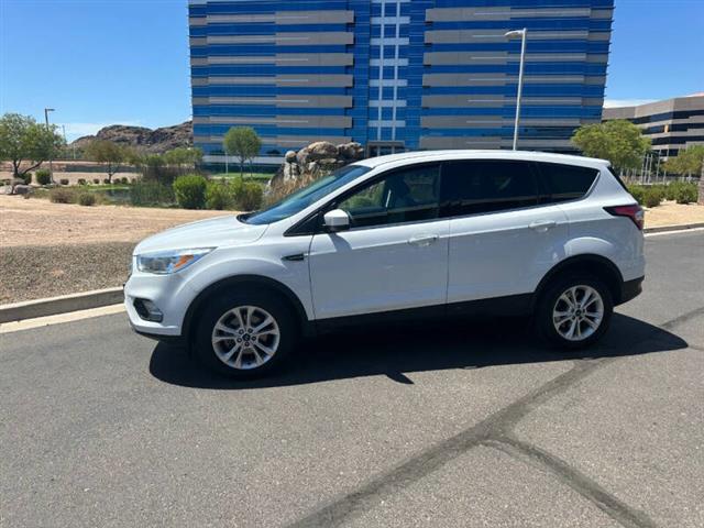 $9595 : 2017 Escape SE image 2