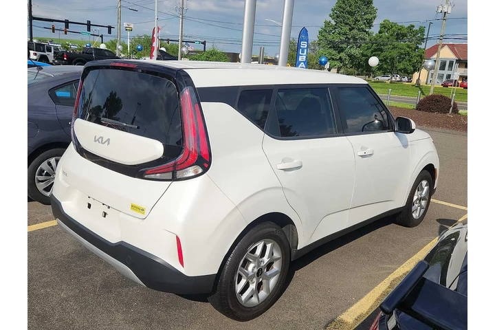 $21699 : Kia Soul 2024 S 4dr Crossove image 6