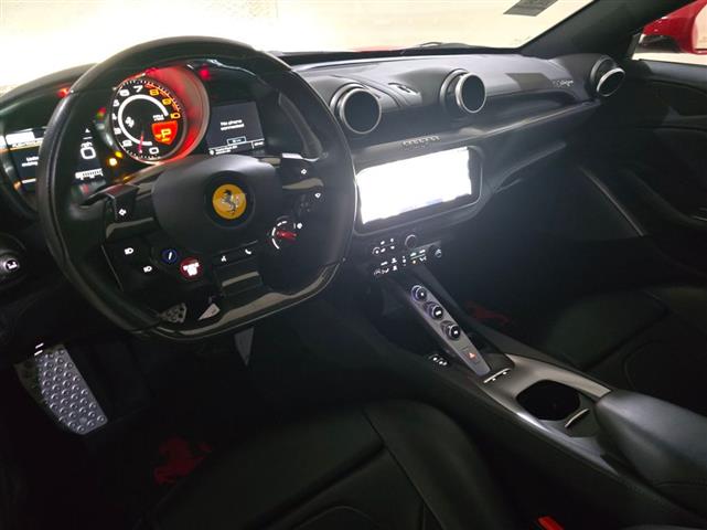 $215900 : Ferrari Portofino 2019 image 7