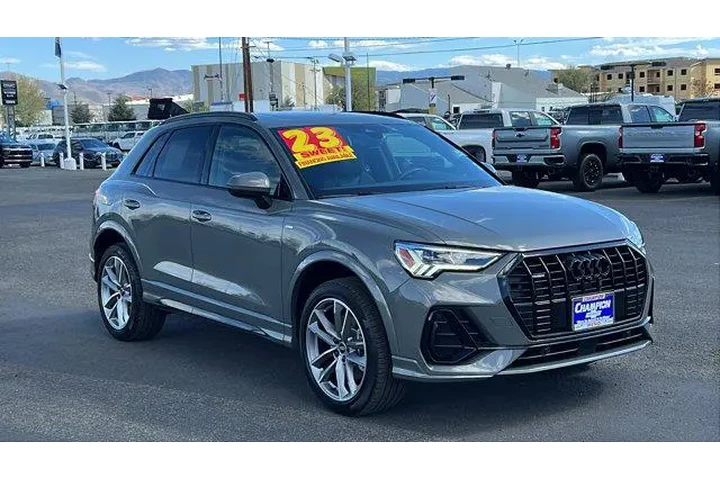 $36984 : Audi Q3 2023 AWD quattro S l image 3