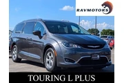 $14592 : 2017 Pacifica Touring-L Plus thumbnail