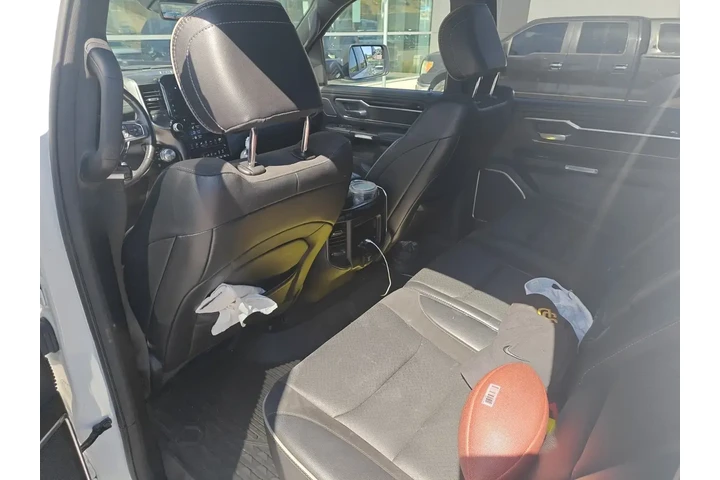 $36500 : Ram 1500 2021 4x4 Laramie 4d image 7