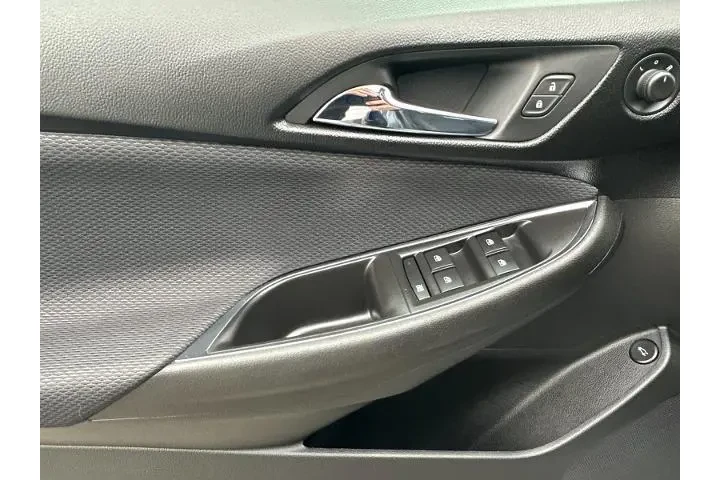 $12775 : Chevrolet Cruze 2019 LT 4dr image 10